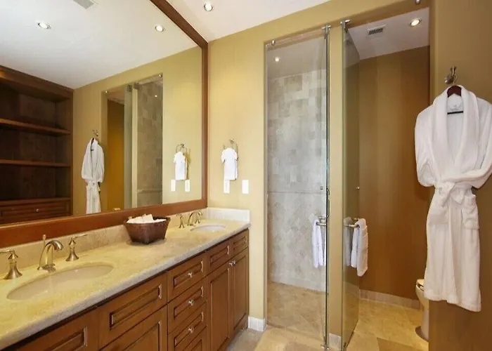 Aparthotel Luxury Condo At Alegranza Residences